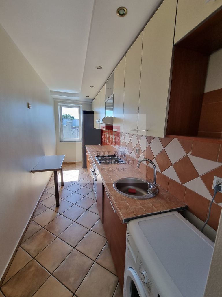 Centrum, 3 ładne pokoje na wynajem. (4)