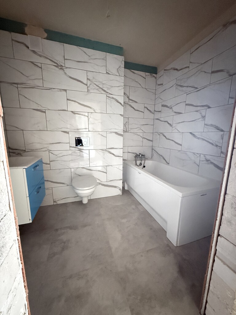 Przestronne 4 pokoje - 2 balkony + parking (6)