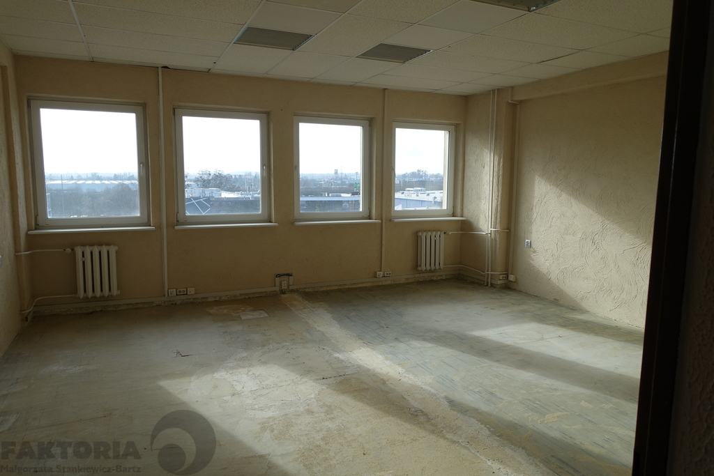 Biuro 112 m2, 55zł/m2 zawiera wszystkie opłaty (12)