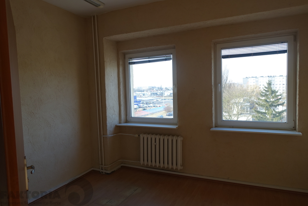 Biuro 112 m2, 55zł/m2 zawiera wszystkie opłaty (5)