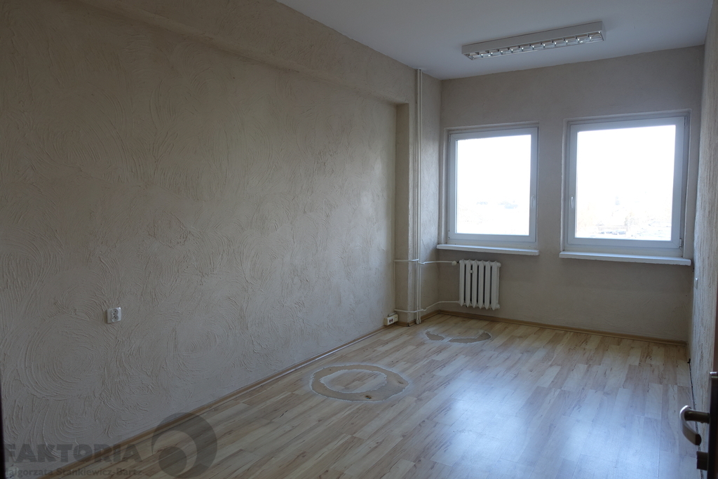 Biuro 112 m2, 55zł/m2 zawiera wszystkie opłaty (8)