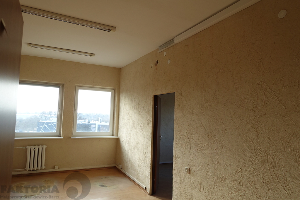 Biuro 112 m2, 55zł/m2 zawiera wszystkie opłaty (9)