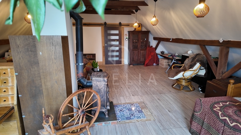 Artystyczny zaułek w Ukiernicy - cisza i spokój (18)