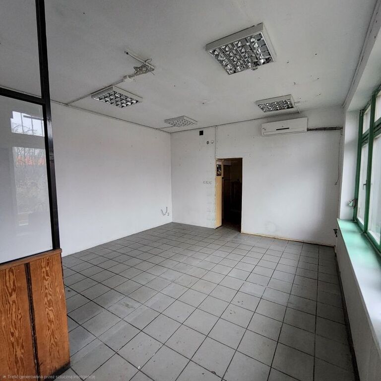 Wynajmę lokal z dużą witryną przy głównej ulicy (3)