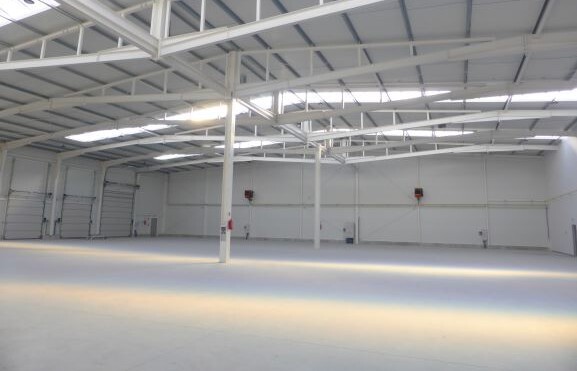 Wynajmę halę magazynową (1)