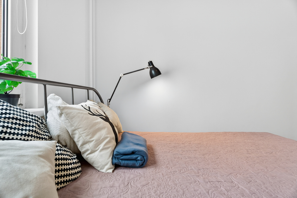 Ustawne mieszkanie 3-pok. w cichej okolicy! (16)