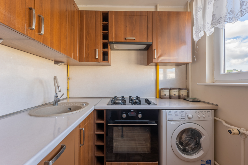 3 pokojowe mieszkanie Os. Kaliny! (19)