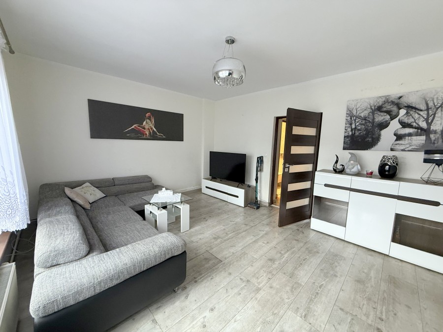 2 DOMY W JEDNEJ CENIE 100 M DO JEZIORA (9)