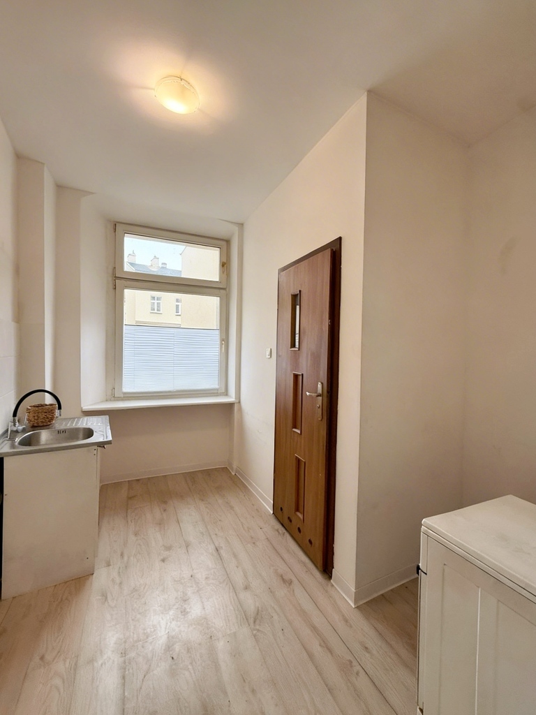 Idealne 3 pok. na biuro lub mieszkanie, Parkowa. (5)