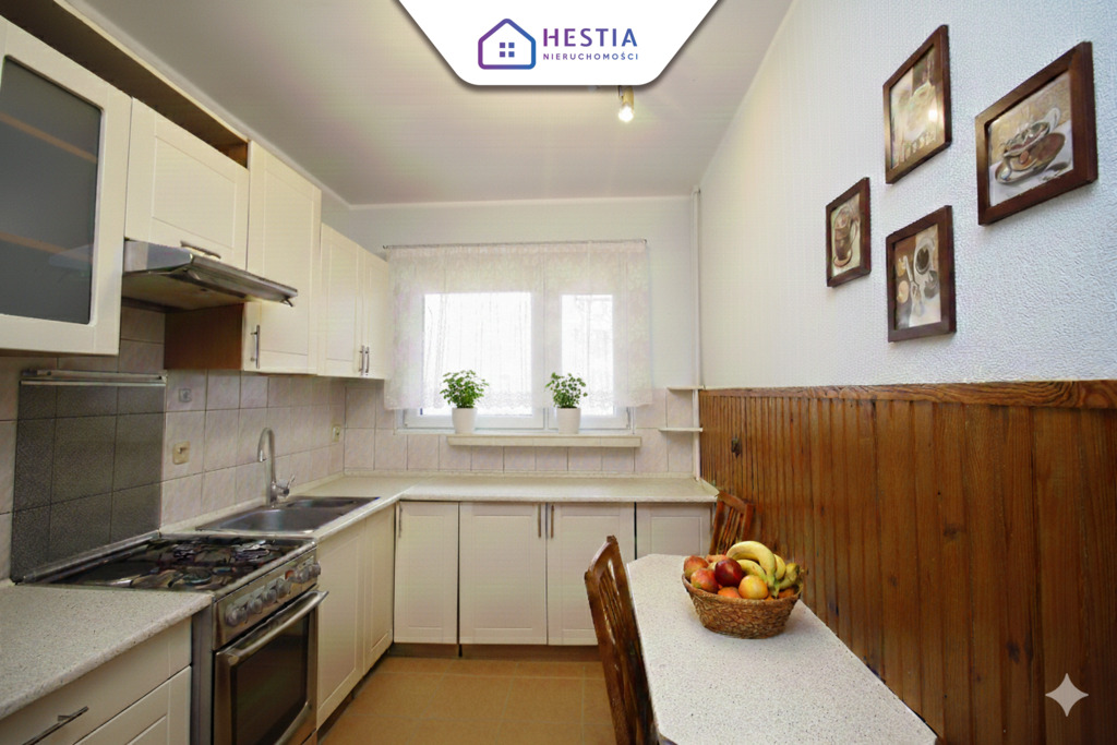 Trzy pokoje z balkonem os.Chopina. (4)