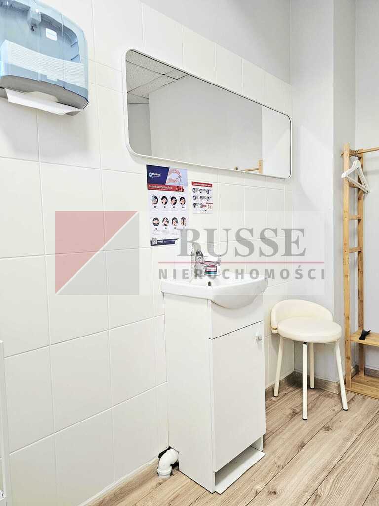 Lokal usługowy 99 m2 w centrum! Sprzedaż z VAT 23% (6)