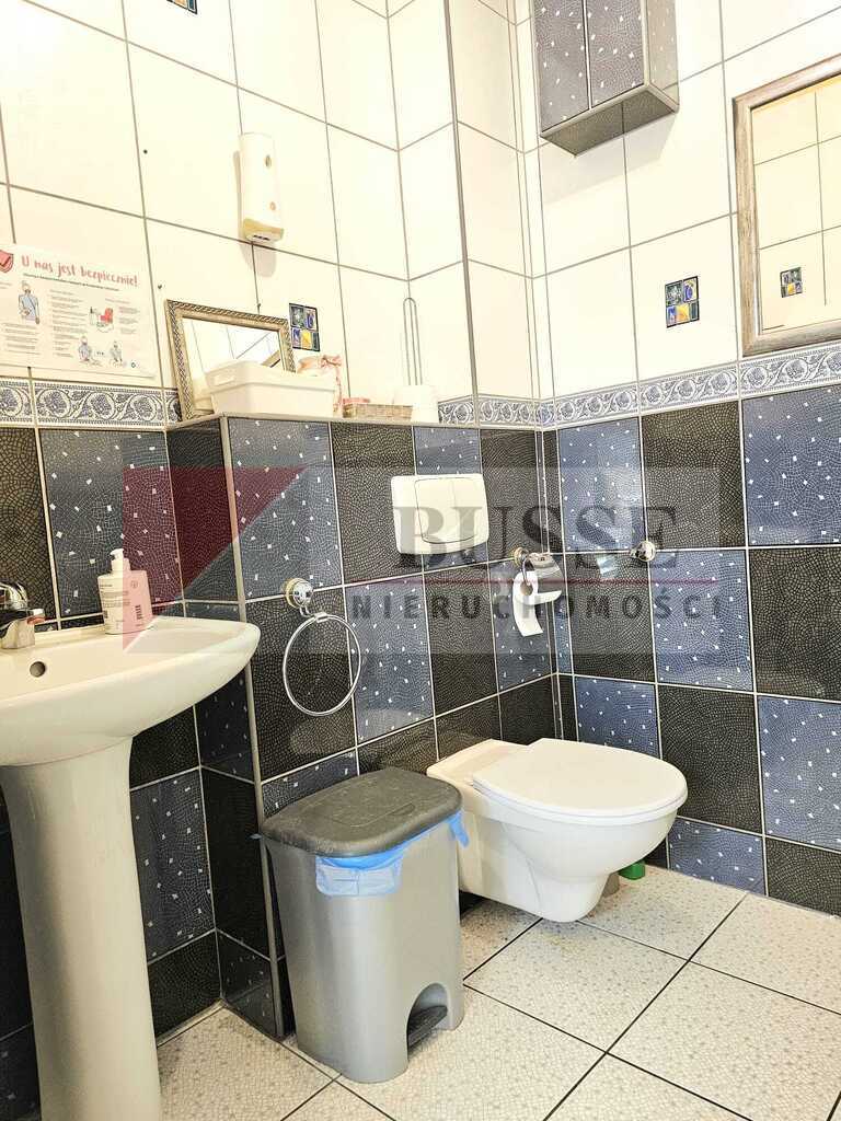 Lokal usługowy 99 m2 w centrum! Sprzedaż z VAT 23% (8)