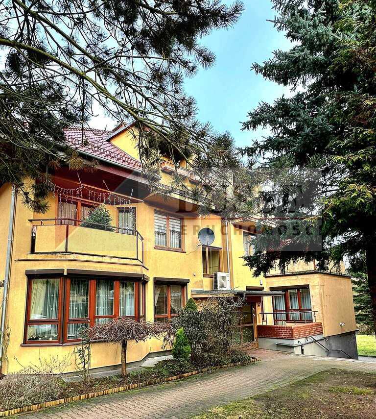 3 pokojowy apartament przy Rodakowskiego+2 garaże! (1)