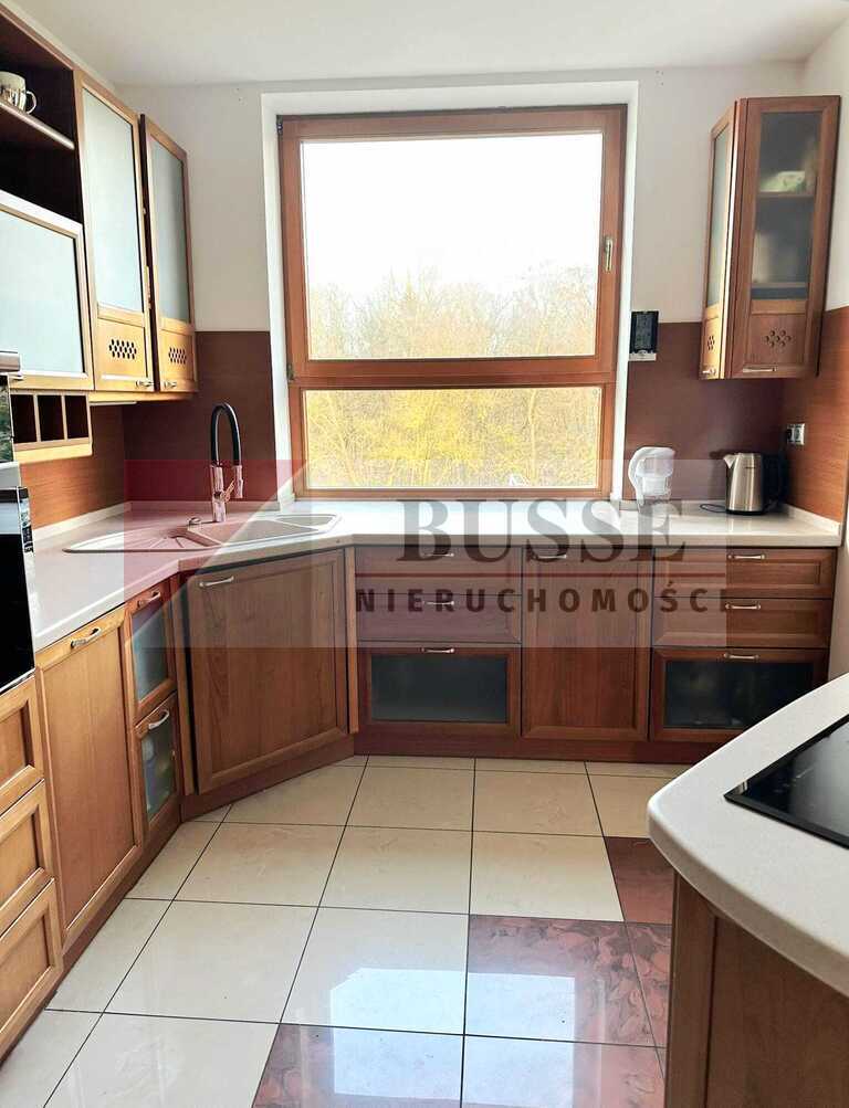 3 pokojowy apartament przy Rodakowskiego+2 garaże! (7)