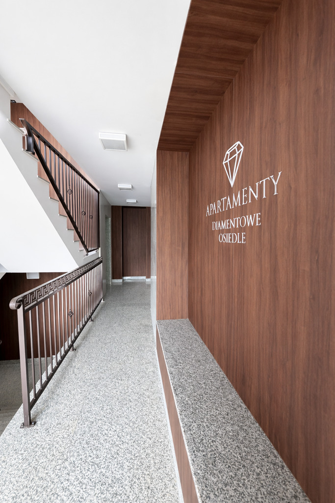 Słoneczna kawalerka na zamkniętym Osiedlu! (5)