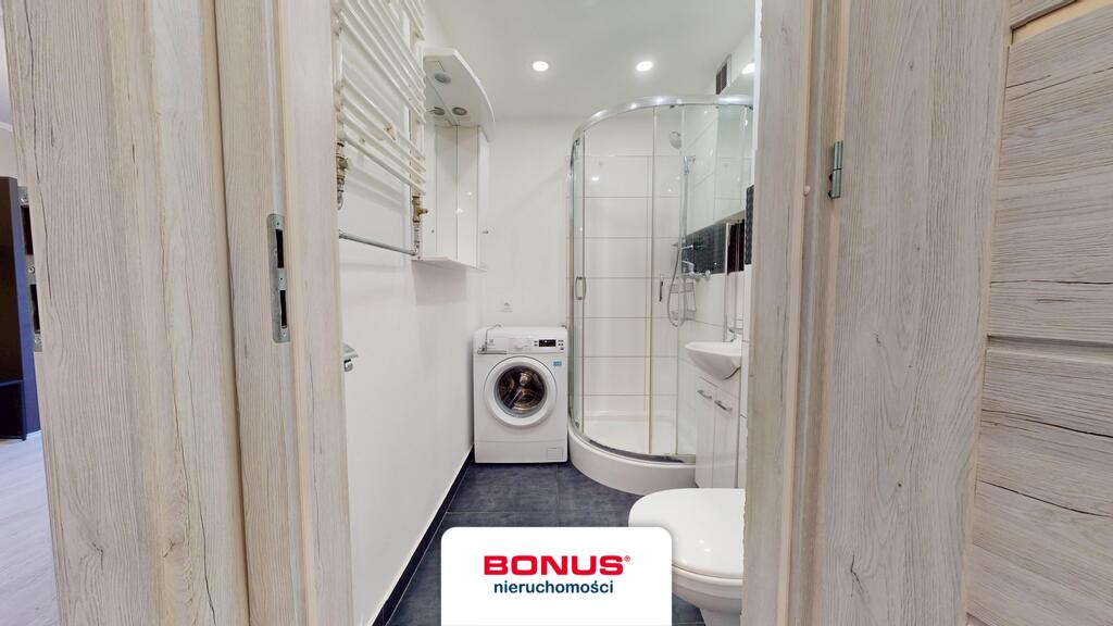 Atrakcyjne 2 pokoje w centrum, wydanie od zaraz! (8)