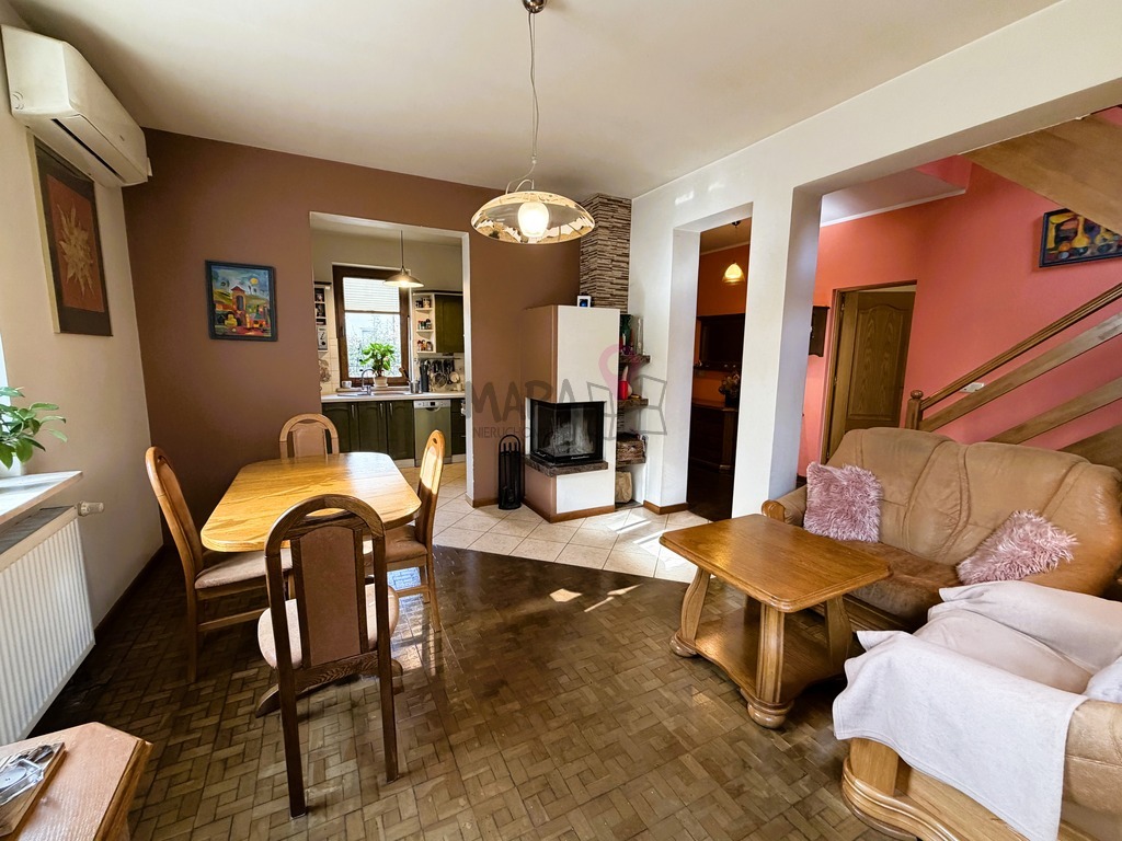 Dom wolno stojący z garażem - topowa lokalizacja! (3)