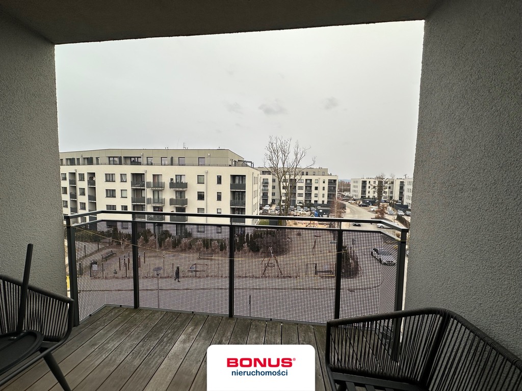 2 pokoje, balkon, miejsce w garażu, os. Harmonia (6)