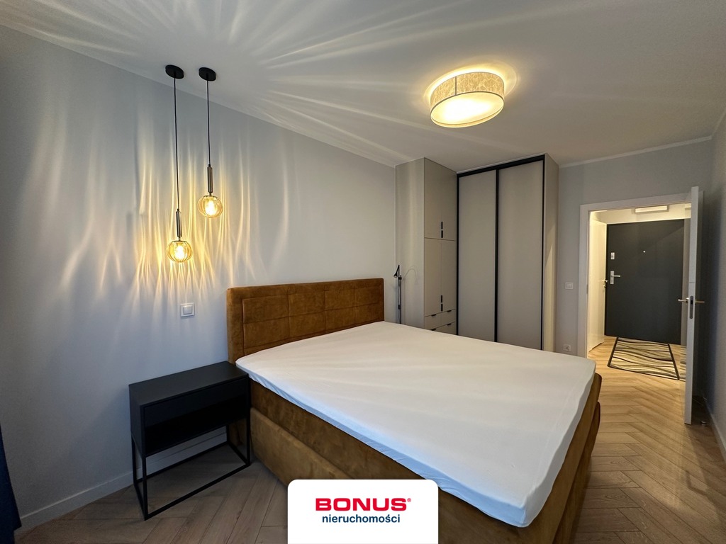 2 pokoje, balkon, miejsce w garażu, os. Harmonia (7)