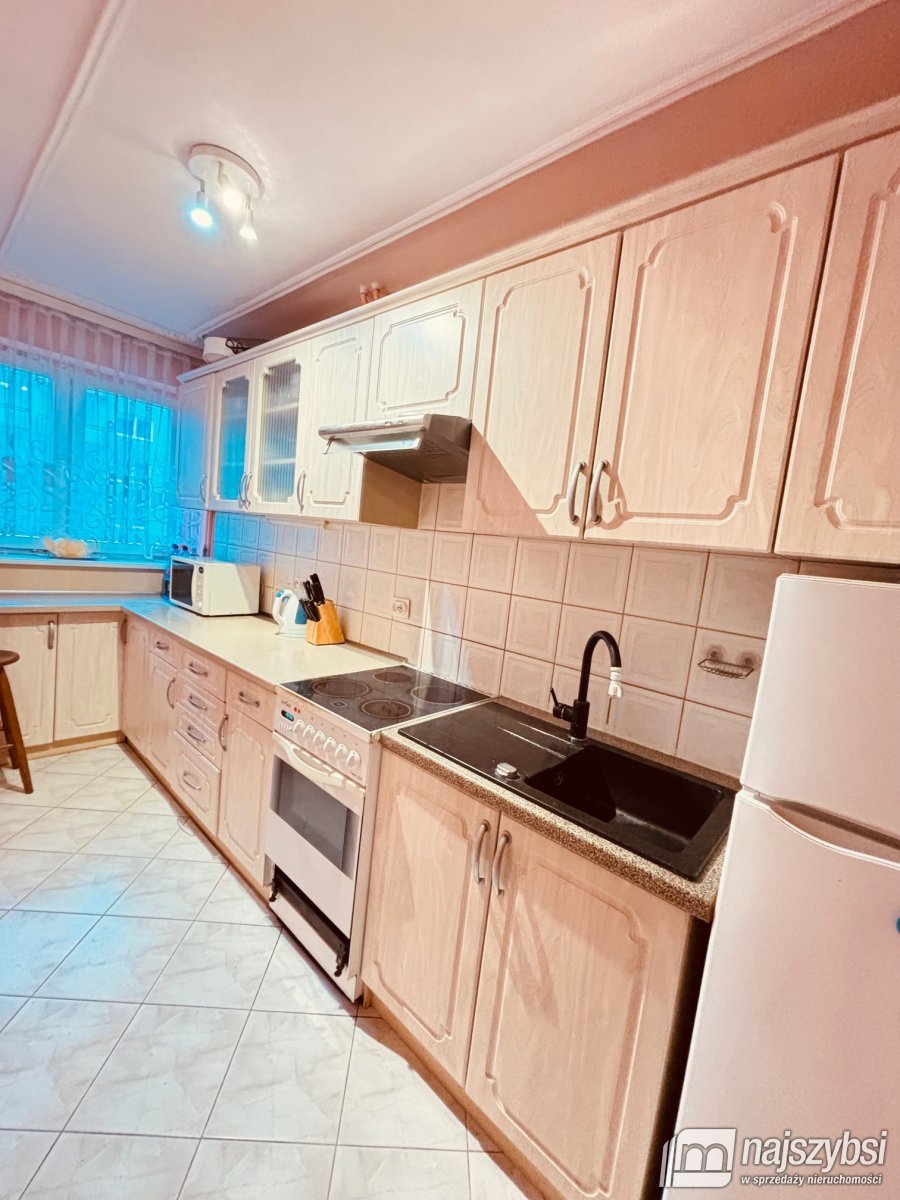 Kołobrzeg-Komfortowe mieszkanie w centrum miasta ! (5)