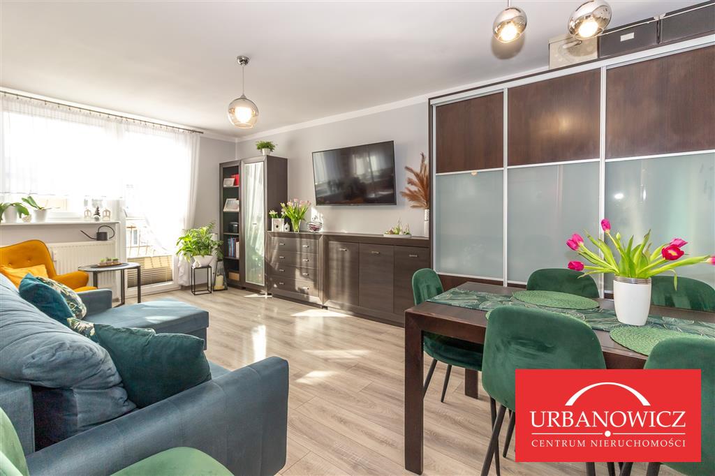 2-pok. mieszkanie przy ul. Lechickiej z balkonem. (1)