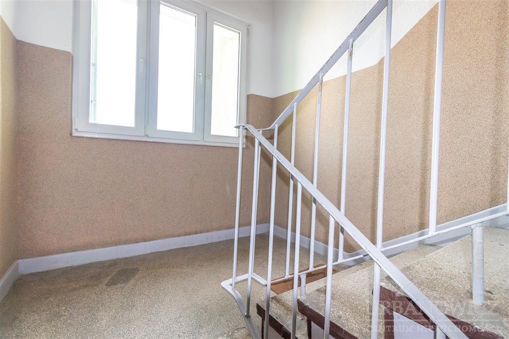 2-pok. mieszkanie przy ul. Lechickiej z balkonem. (13)