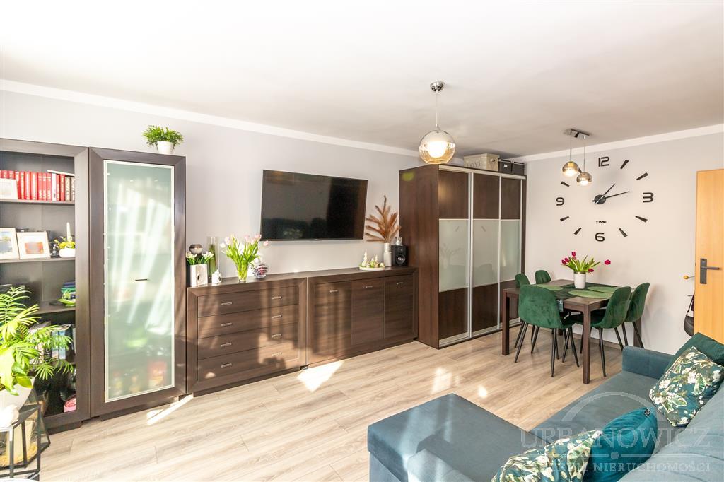 2-pok. mieszkanie przy ul. Lechickiej z balkonem. (4)