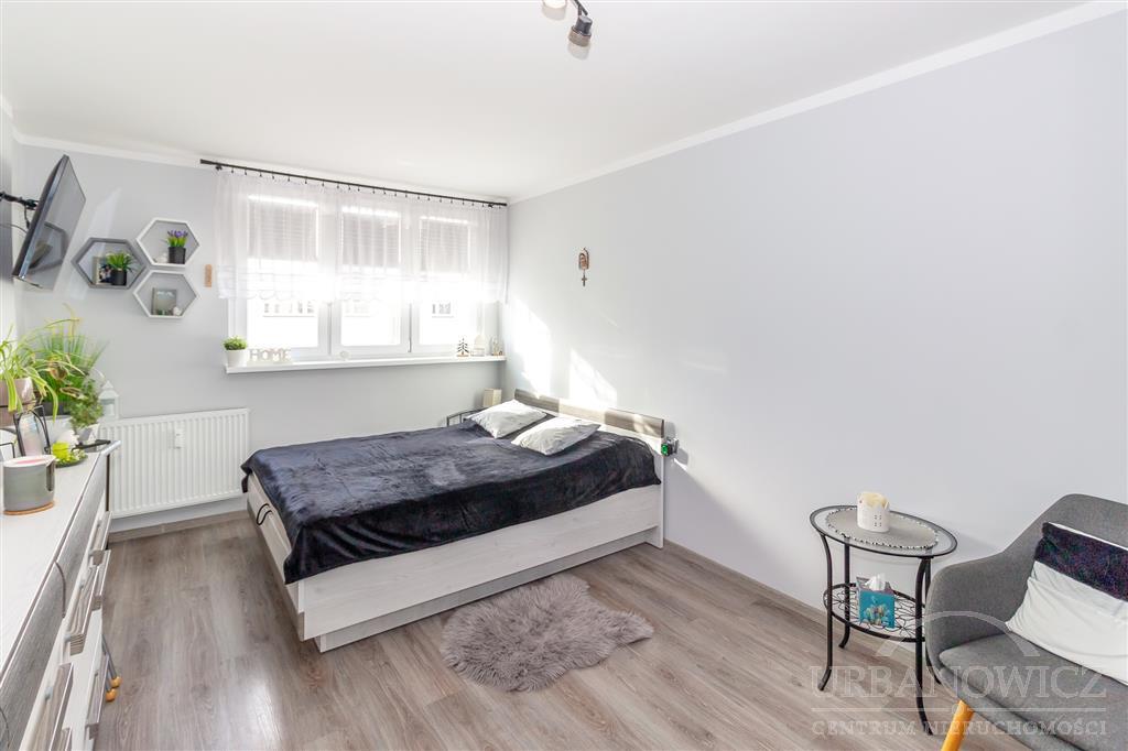 2-pok. mieszkanie przy ul. Lechickiej z balkonem. (9)