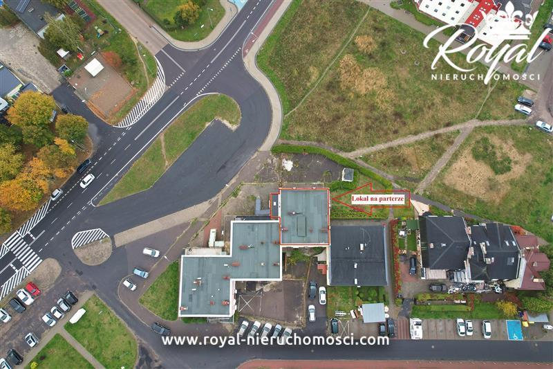 Duży lokal pod usługi, restaurację, żłobek, biuro (3)