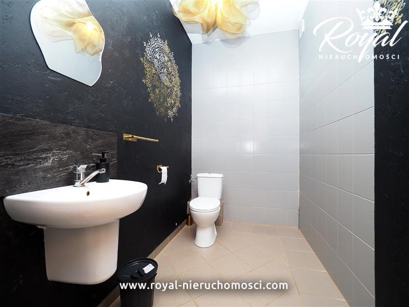 Duży lokal pod usługi, restaurację, żłobek, biuro (11)