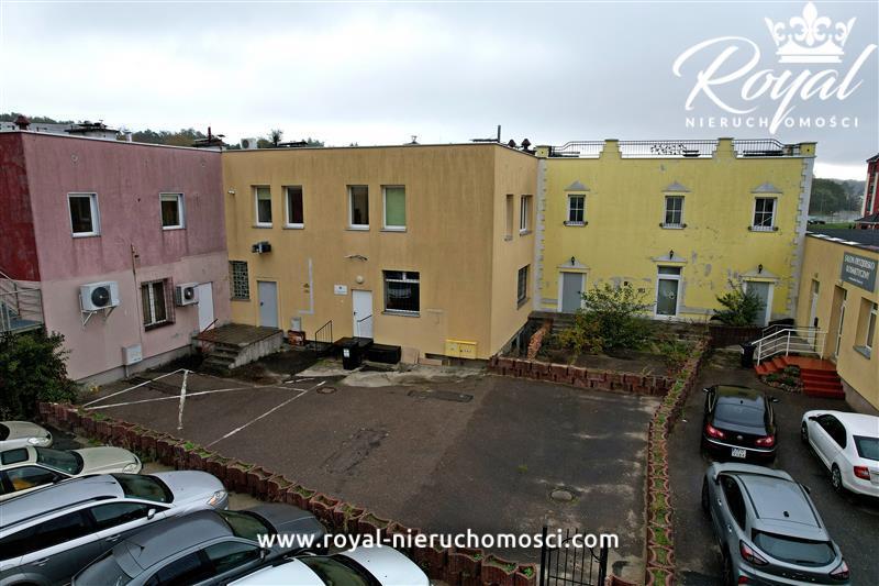 Duży lokal pod usługi, restaurację, żłobek, biuro (15)