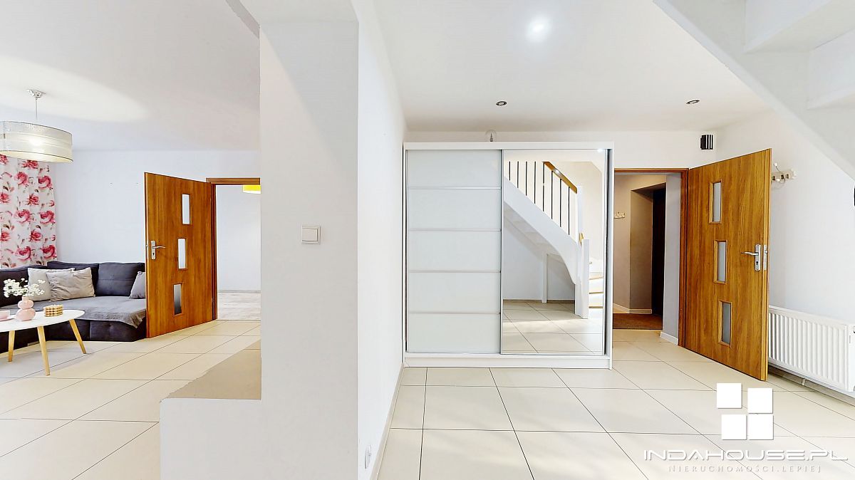 Dwustronne, bezczynszowe mieszkanie jak dom. Spraw (6)