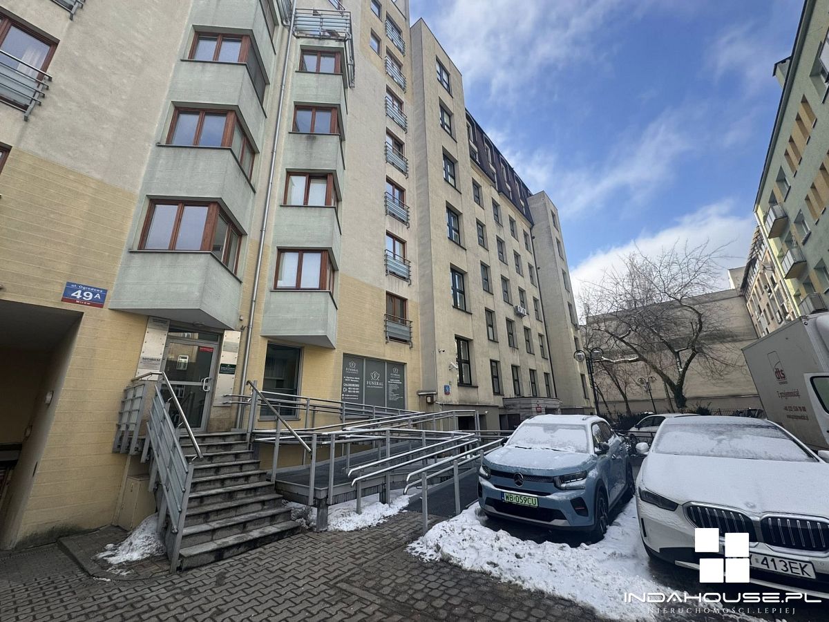 Ciche i jasne mieszkanie  w apartamentowcu z 2009  (10)