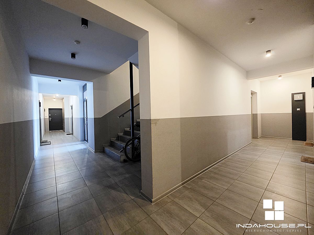 Ciepłe 2 pokojowe, parter, miejsce postojowe, Cent (9)