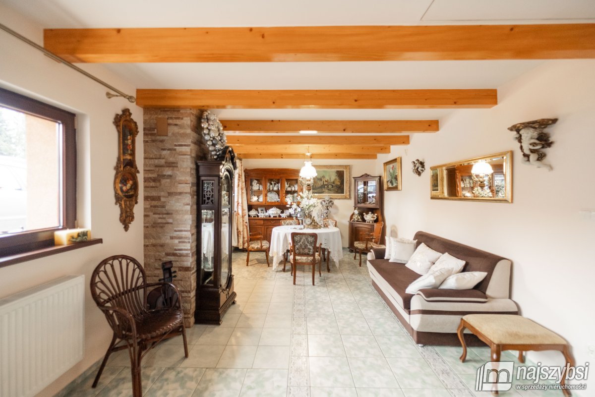 Stara Dobrzyca-Dom z widokiem na jezioro (12)