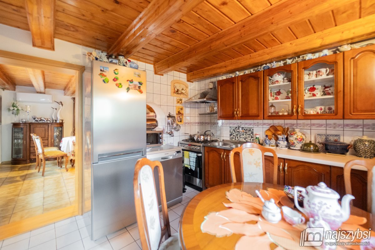 Stara Dobrzyca-Dom z widokiem na jezioro (20)