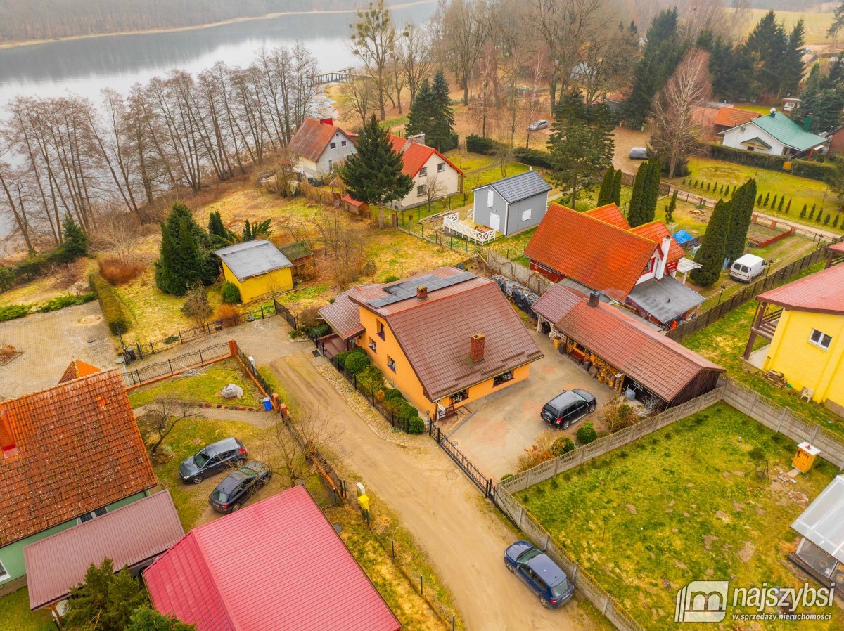 Stara Dobrzyca-Dom z widokiem na jezioro (28)