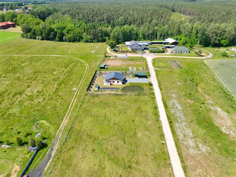 Dom wolnostojący - Polanów  (10)