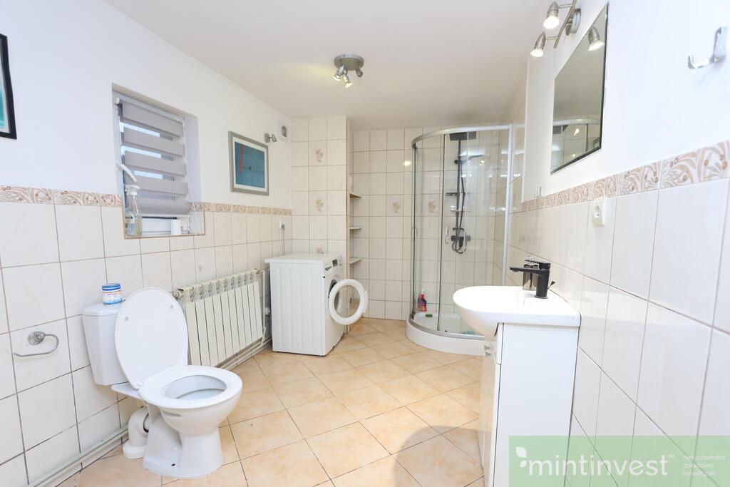 DOM SIEDLISKOWY Z DUŻĄ DZIAŁKĄ (6)