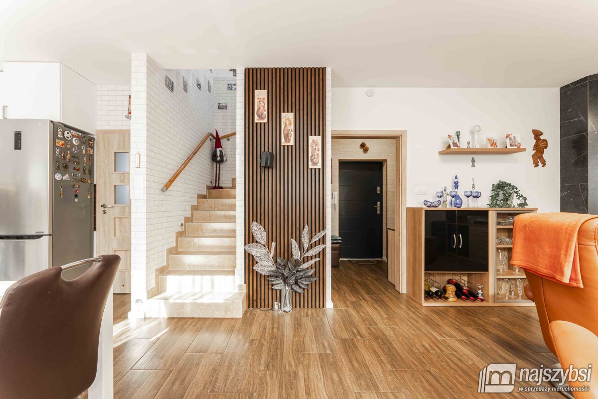 Goleniów -  bliźniak 83 m2 z wiatą REZERWACJA (10)