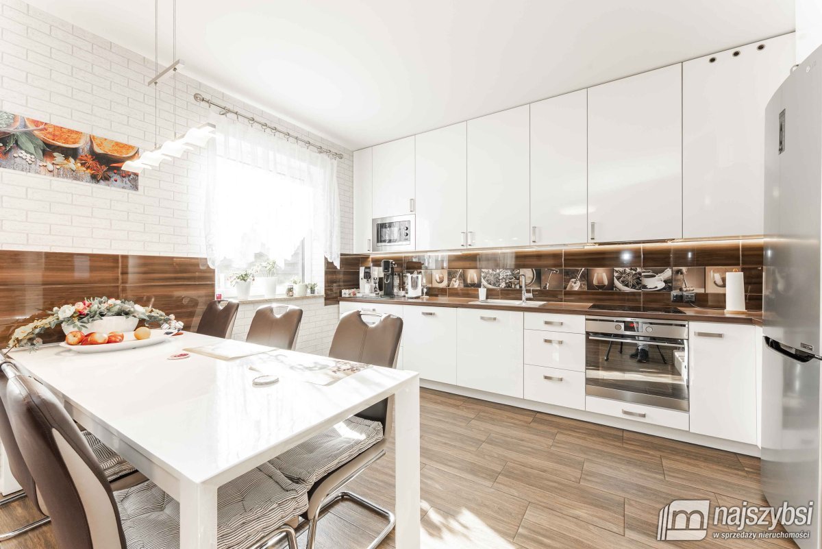 Goleniów -  bliźniak 83 m2 z wiatą REZERWACJA (11)