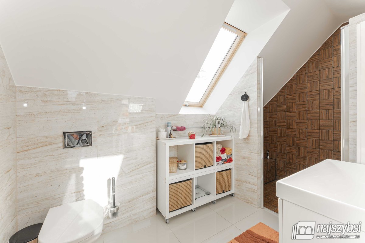 Goleniów -  bliźniak 83 m2 z wiatą REZERWACJA (20)