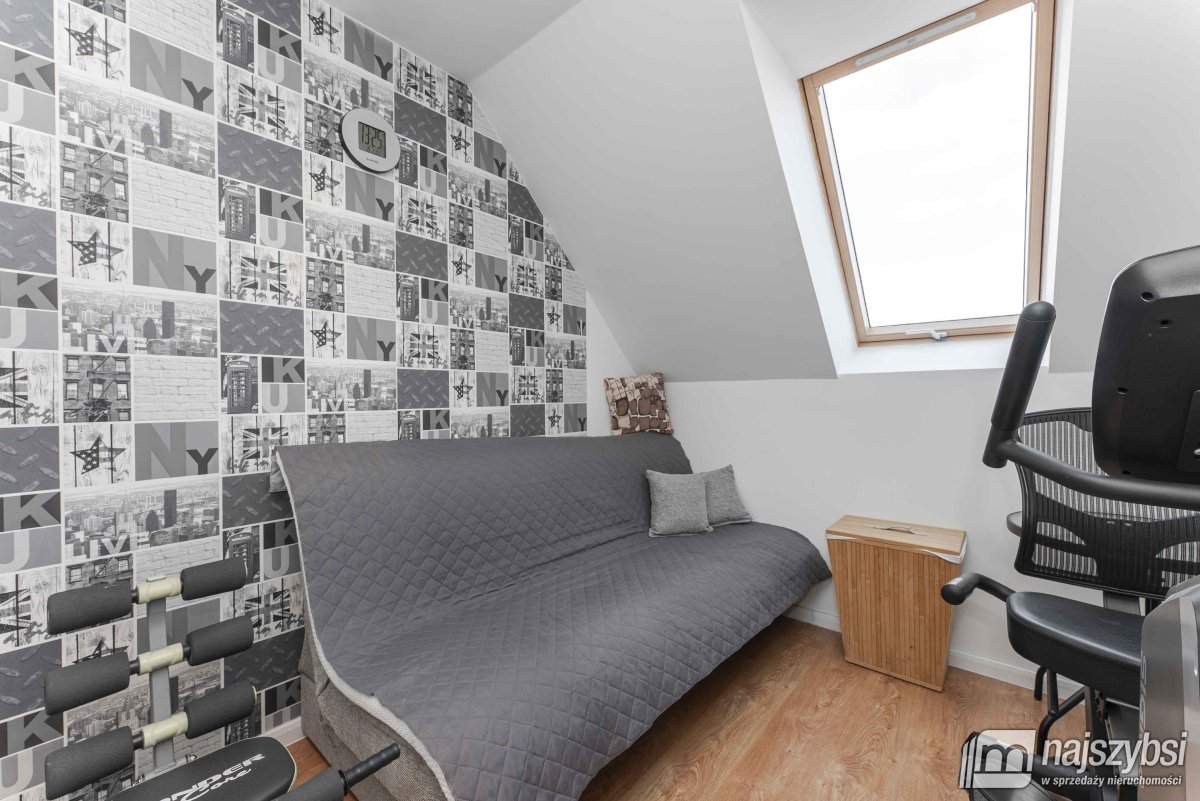 Goleniów -  bliźniak 83 m2 z wiatą REZERWACJA (23)