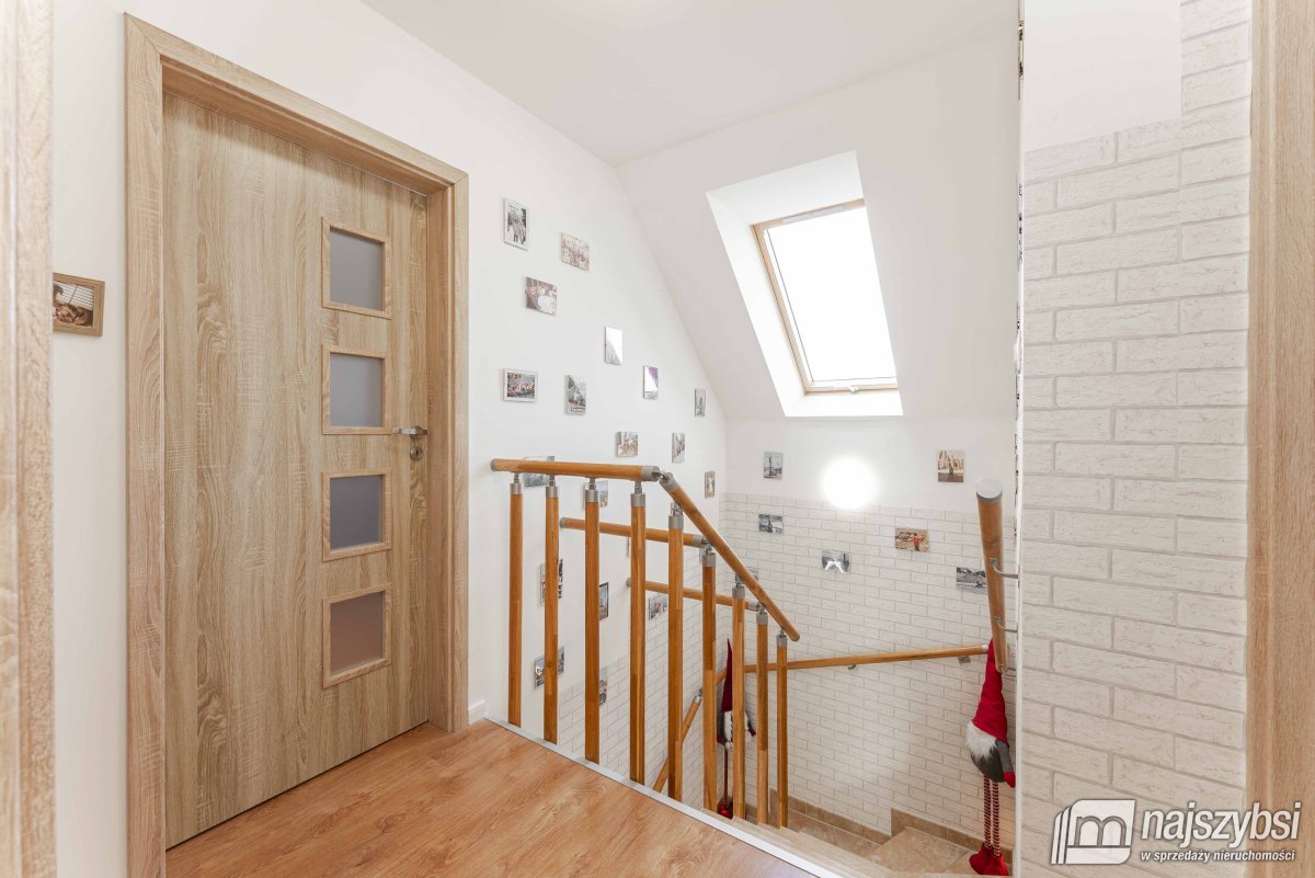 Goleniów -  bliźniak 83 m2 z wiatą REZERWACJA (26)