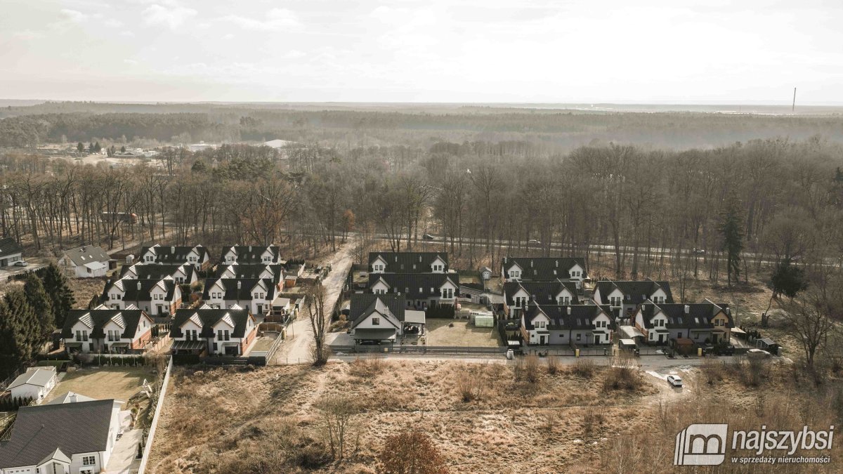 Goleniów -  bliźniak 83 m2 z wiatą REZERWACJA (31)