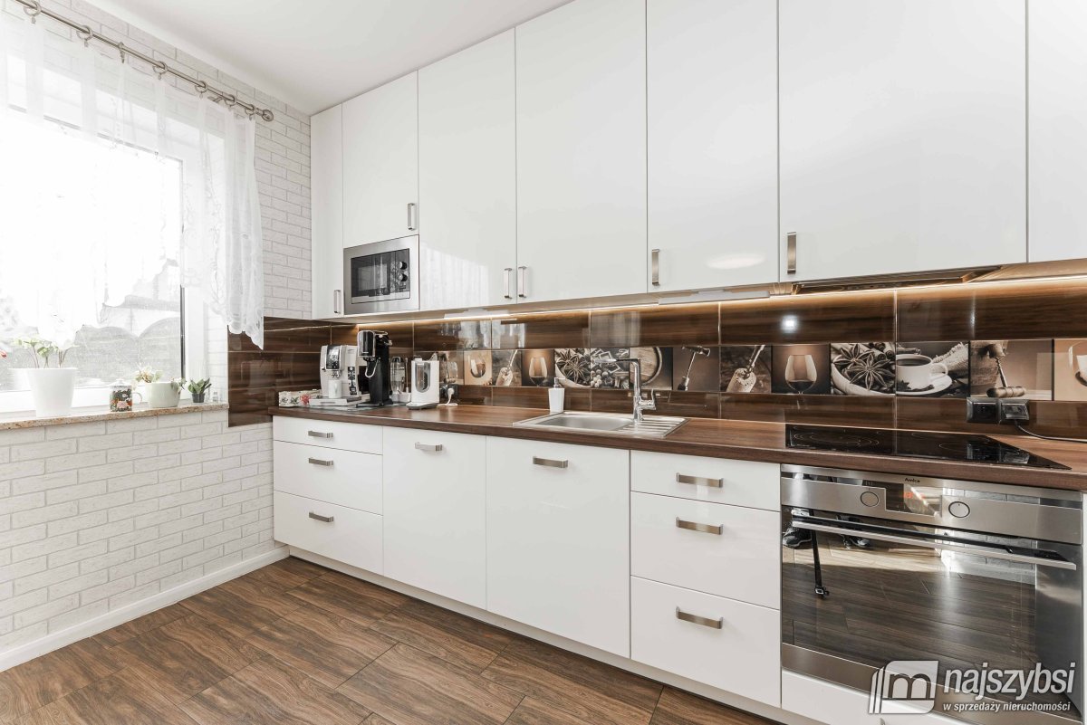 Goleniów -  bliźniak 83 m2 z wiatą REZERWACJA (7)