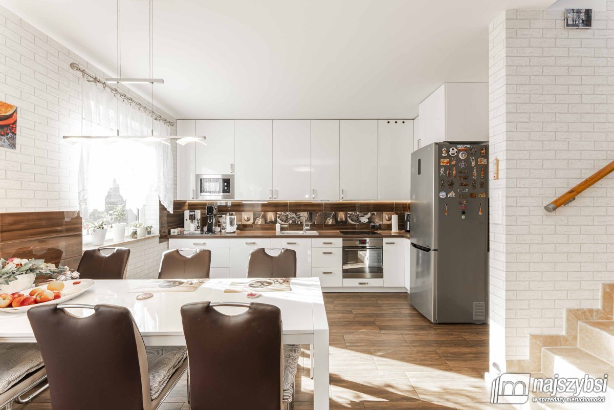 Goleniów -  bliźniak 83 m2 z wiatą REZERWACJA (9)