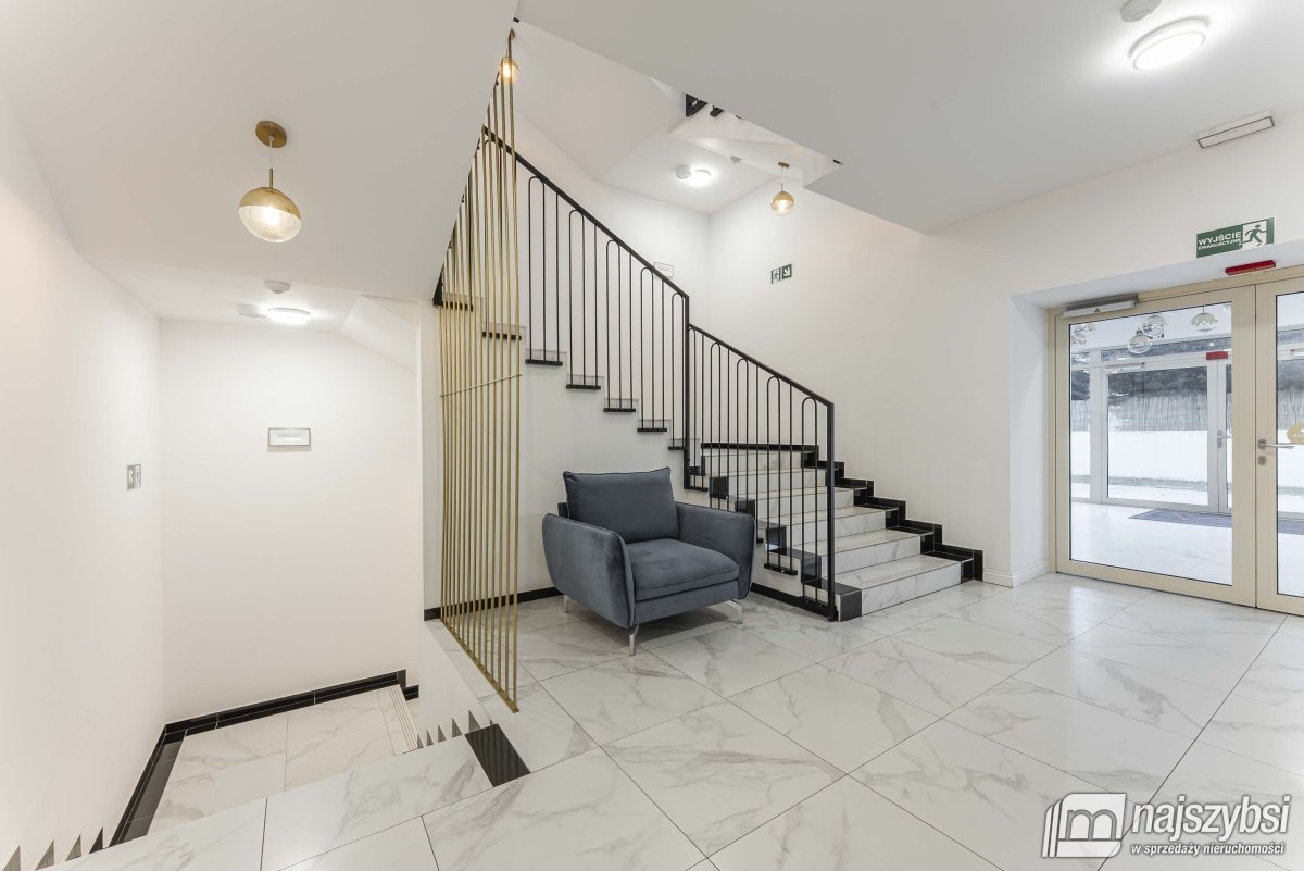 Sianożęty- Luksusowy apartament z ogródkiem  - bli (18)