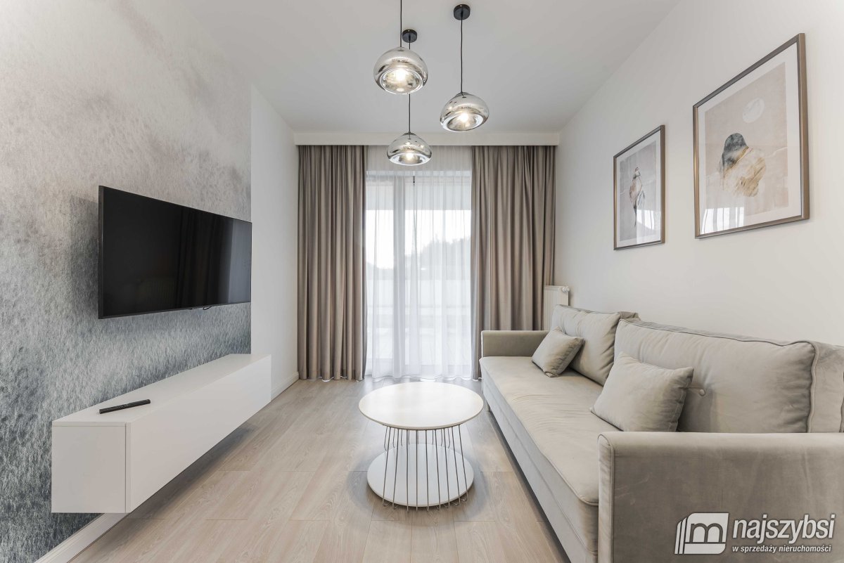 Sianożęty- Luksusowy apartament z ogródkiem  - bli (2)