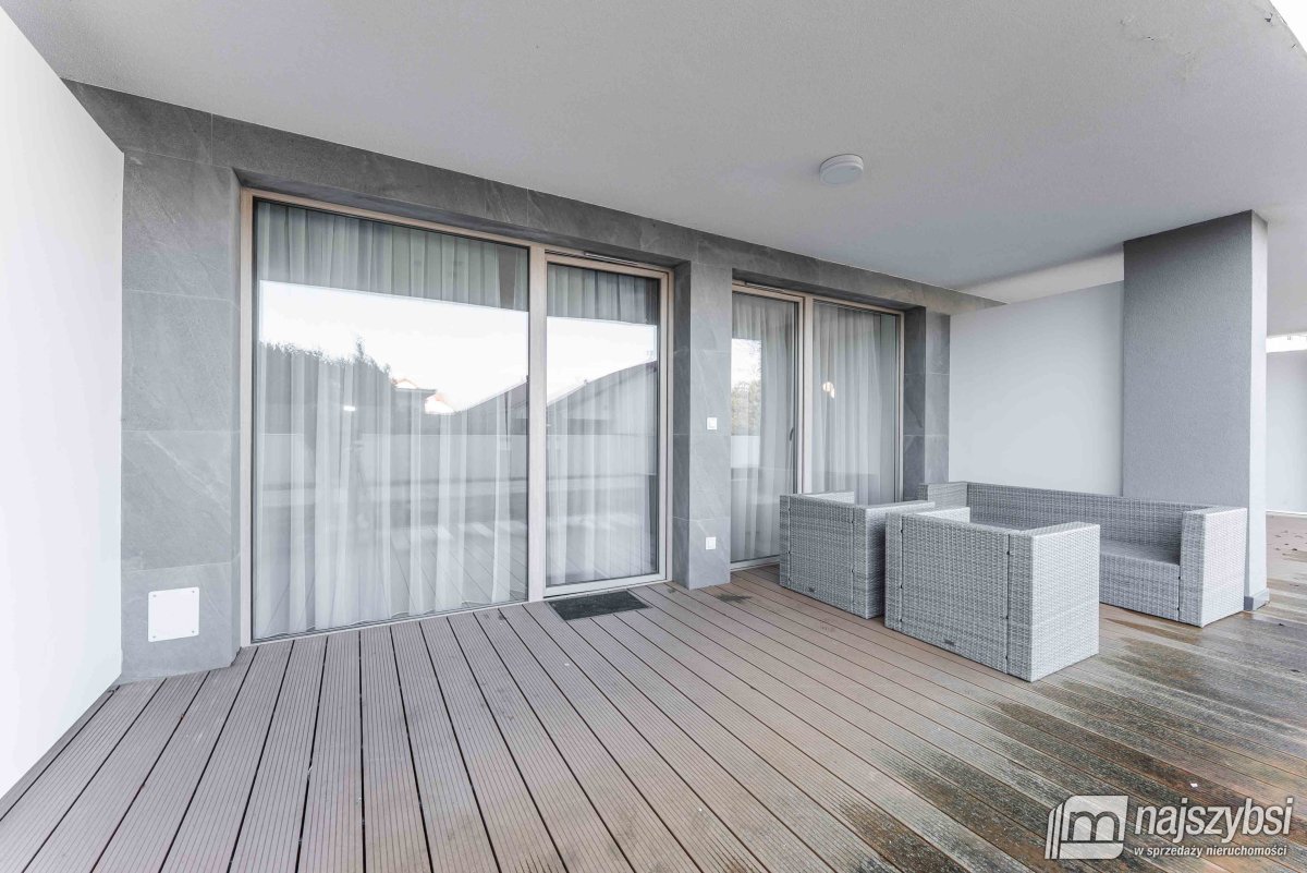 Sianożęty- Luksusowy apartament z ogródkiem  - bli (5)